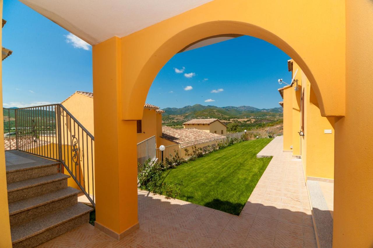Corte Di Gallura Budoni Exterior photo